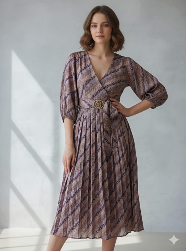 Slim-Fit Snakeskin Print Dress